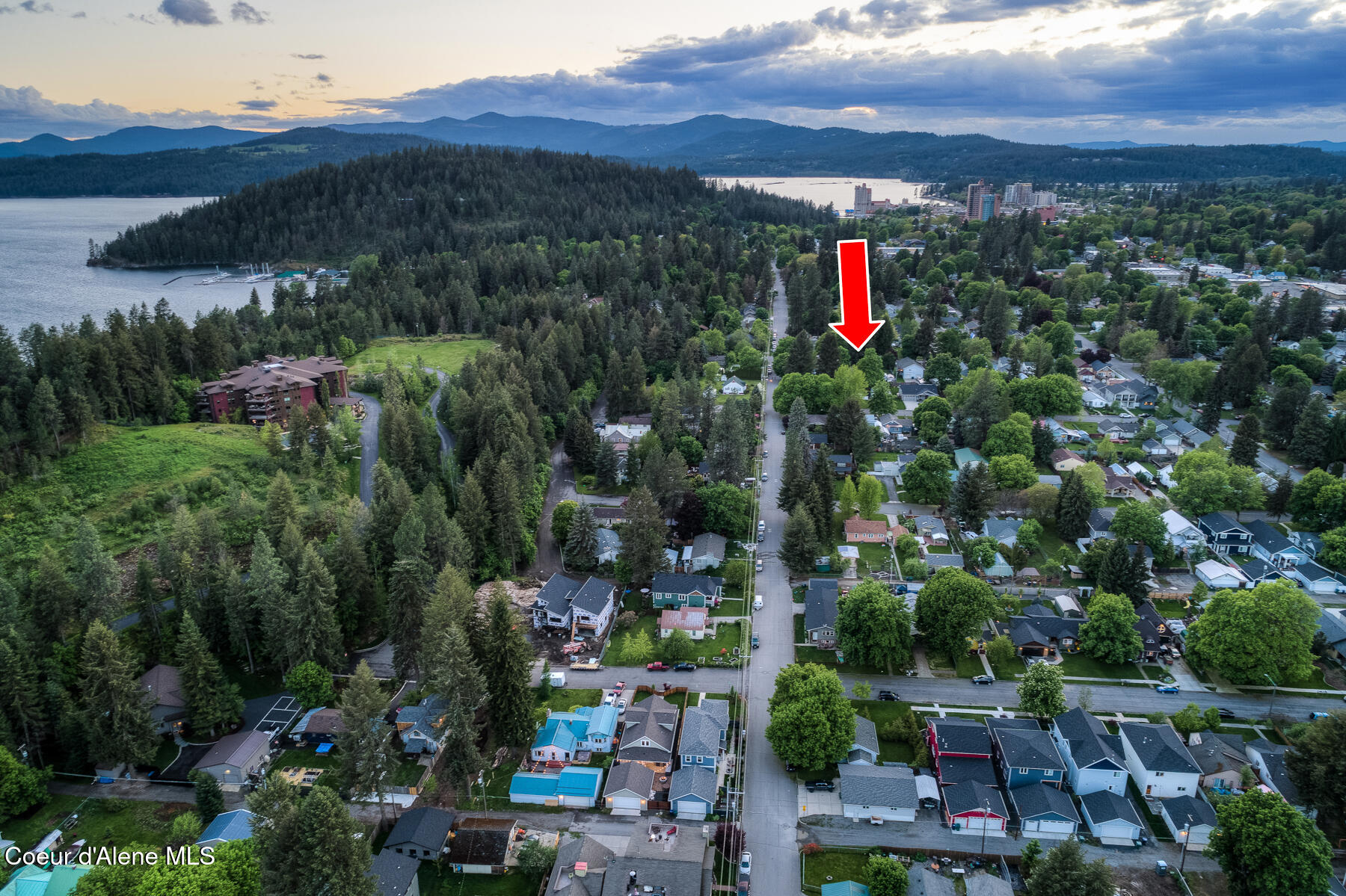 Coeur d'Alene, Idaho, 83814, United States, 4 Bedrooms Bedrooms, ,3 BathroomsBathrooms,Residential,For Sale,2000099