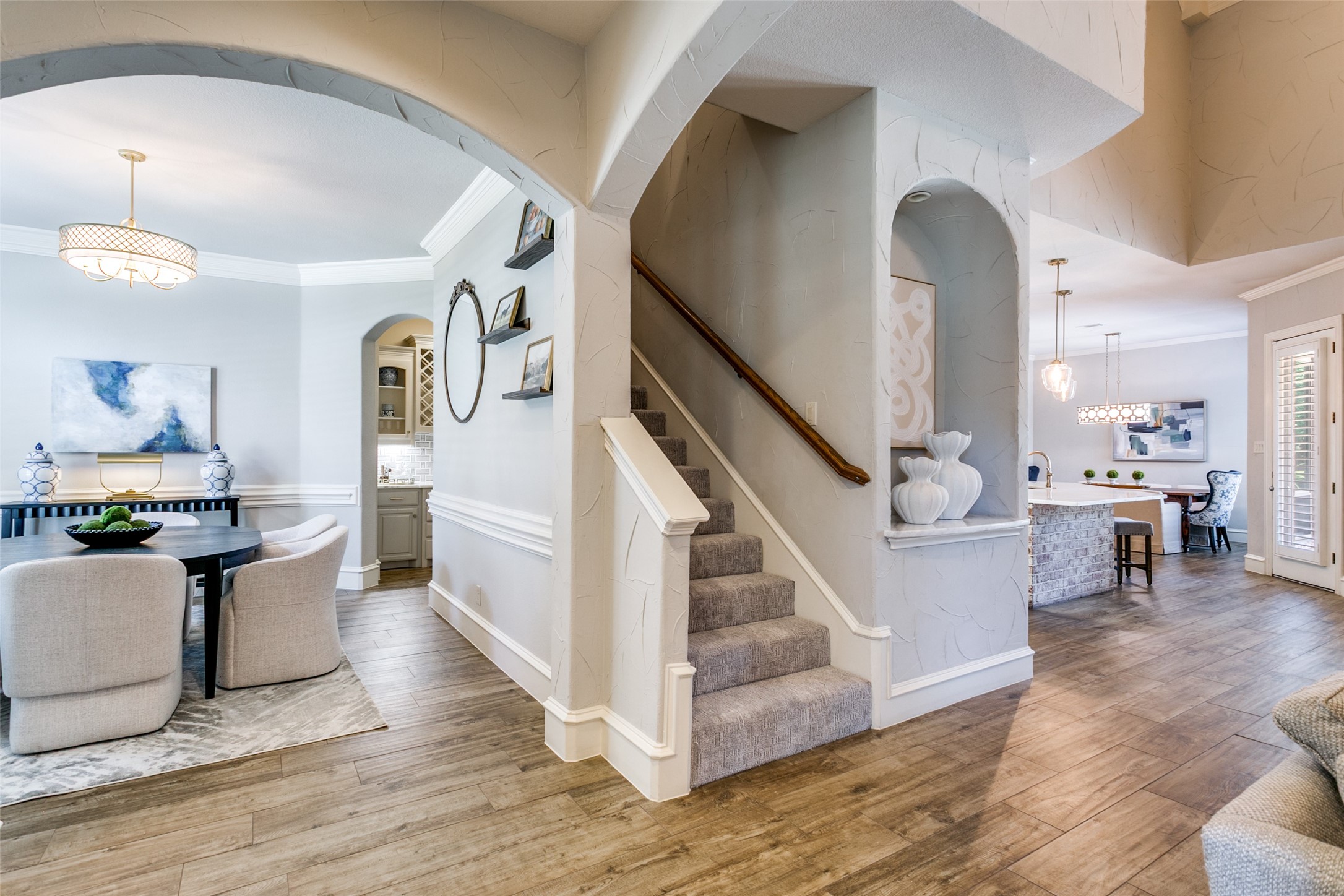 Grapevine, Texas, 76092, United States, 4 Bedrooms Bedrooms, ,3 BathroomsBathrooms,Residential,For Sale,1951115