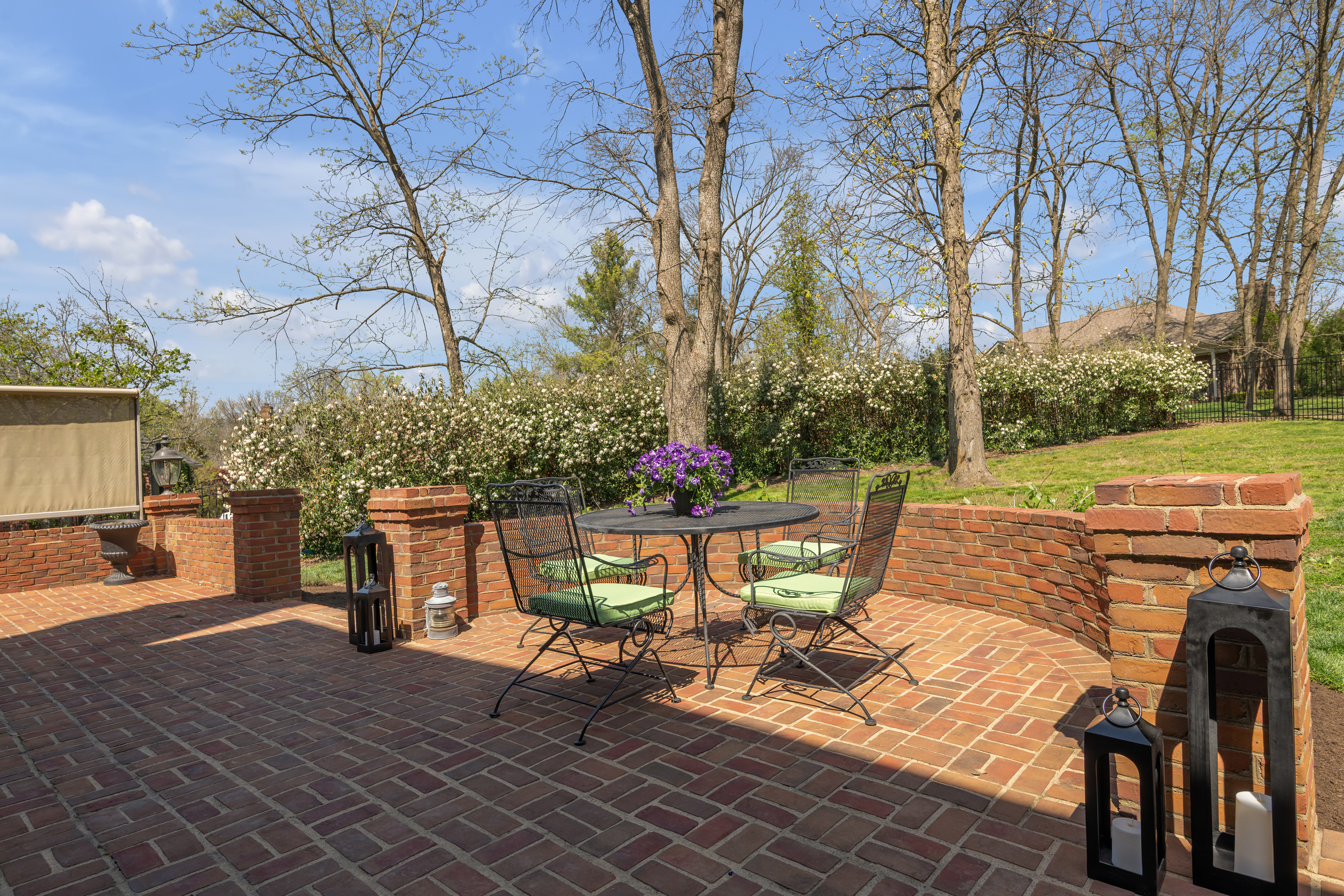  4891 Faulkirk Lane - 物件實景