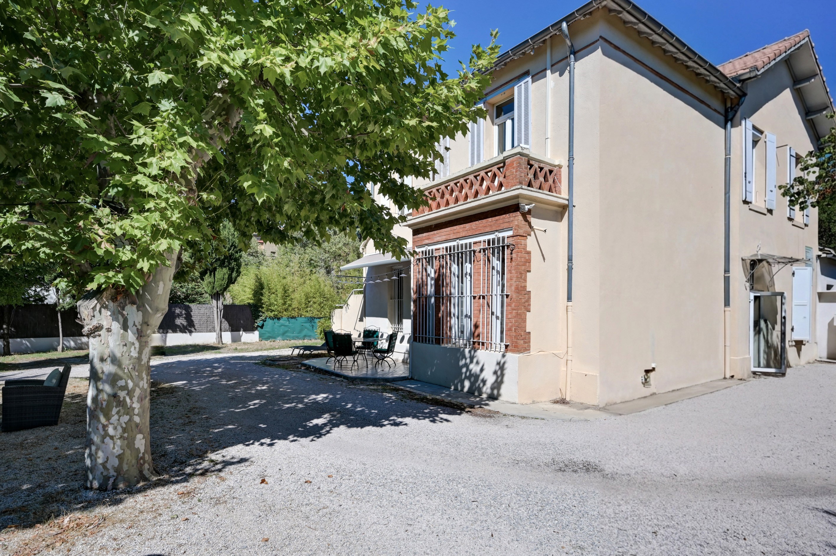  Townhouse with Outstanding Potential – Walking Distance from the Historic Centr… - 物件實景
