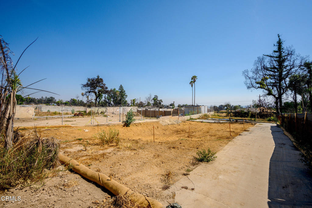 Altadena, California, 91001, United States, ,Land,For Sale,1912285