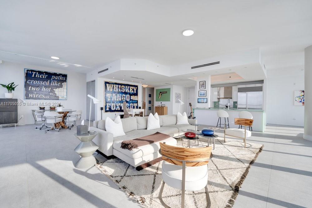 Miami Beach, Florida, 33139, United States, 2 Bedrooms Bedrooms, ,3 BathroomsBathrooms,Residential,For Sale,1877481