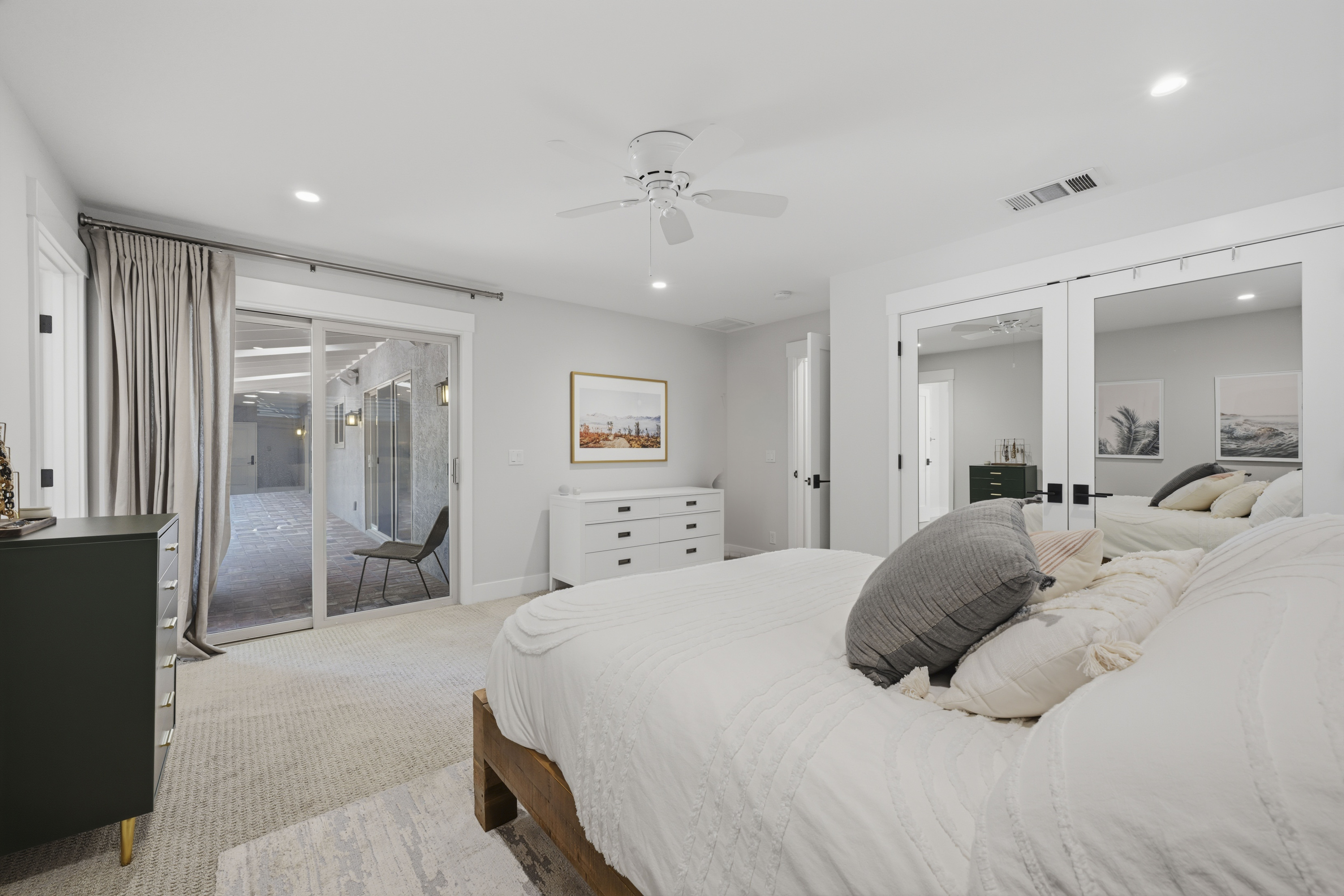  2929 Latham Drive, Sacramento, CA 95864 - 物件實景