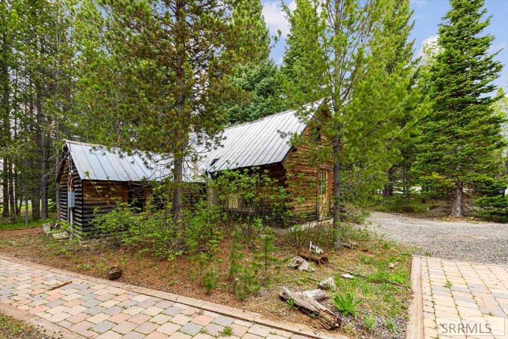 ISLAND PARK, Idaho, 83429, United States, 5 Bedrooms Bedrooms, ,3 BathroomsBathrooms,Residential,For Sale,2005843