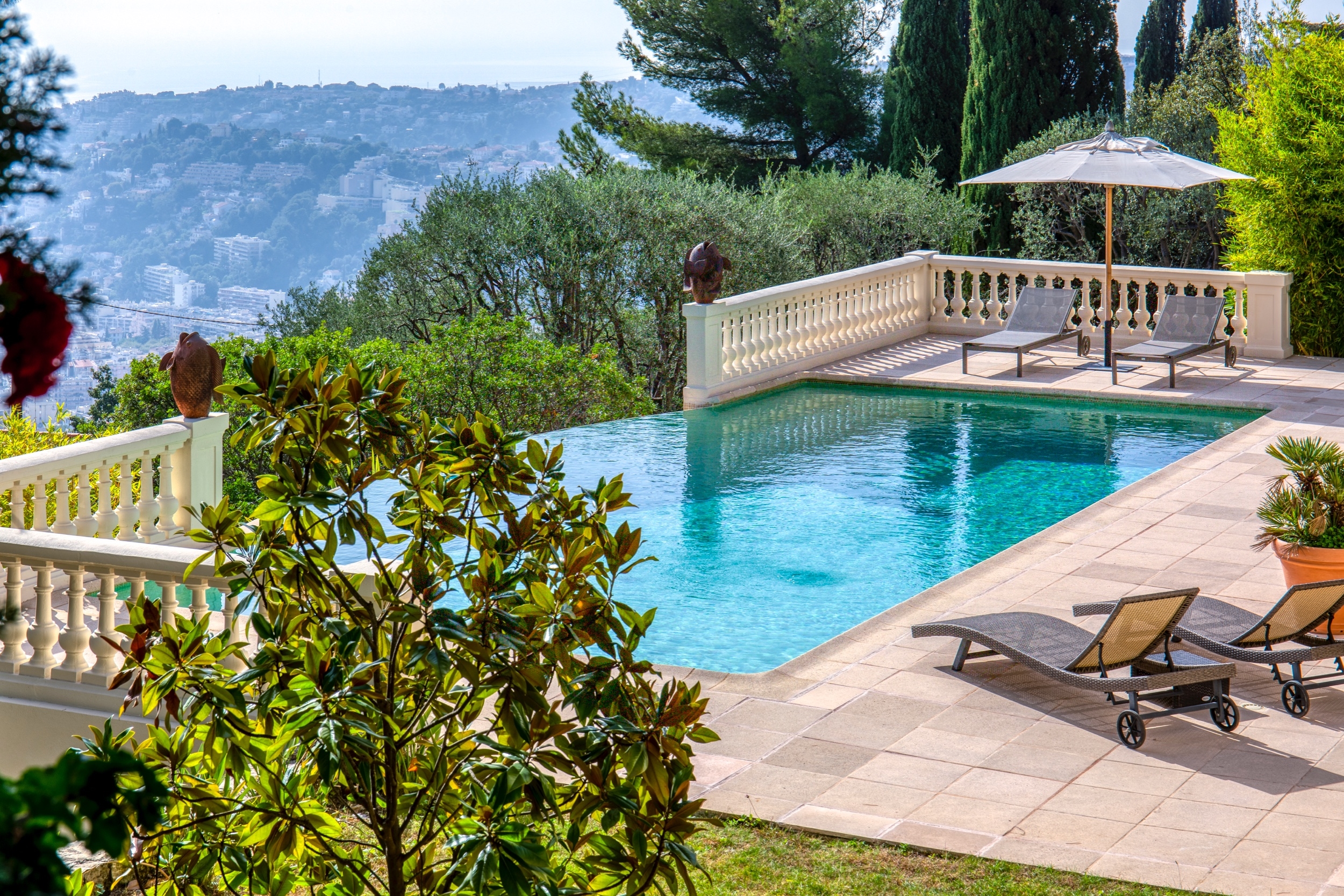  Neo-provençal villa with sea view in Nice Gairaut - 物件實景