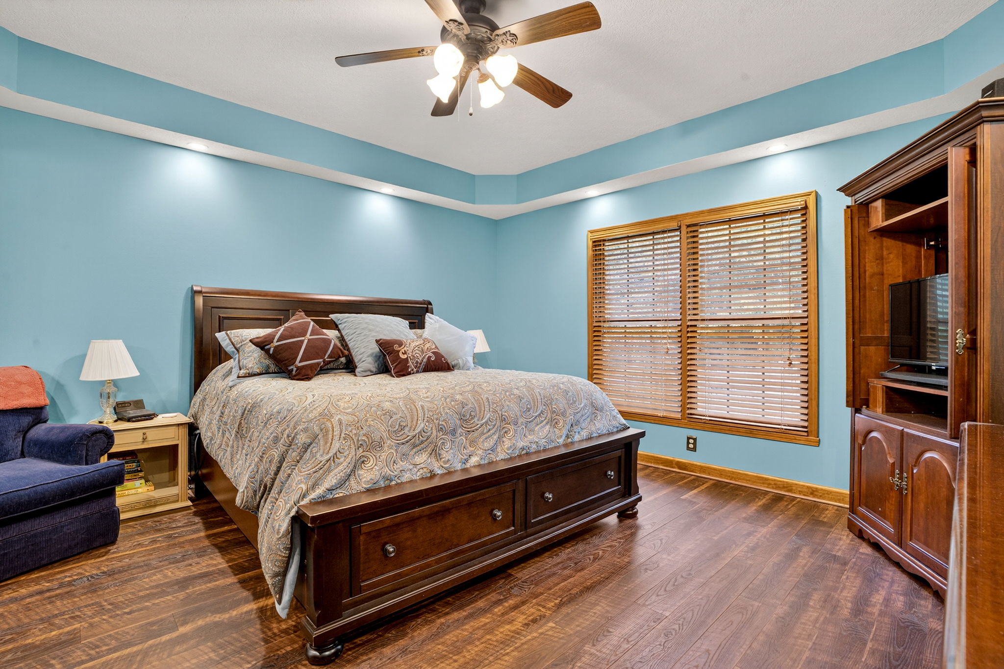 Terre Haute, Indiana, 47802, United States, 4 Bedrooms Bedrooms, ,4 BathroomsBathrooms,Residential,For Sale,1976362