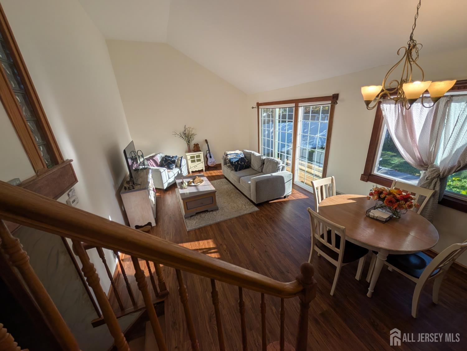 Old Bridge, New Jersey, 08857, United States, 3 Bedrooms Bedrooms, ,2 BathroomsBathrooms,Residential,For Sale,1849014