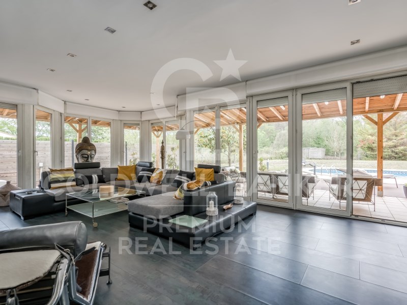 Sant Quirze del Vallès, Catalonia, ES, 7 Bedrooms Bedrooms, ,3 BathroomsBathrooms,Residential,For Sale,1483113