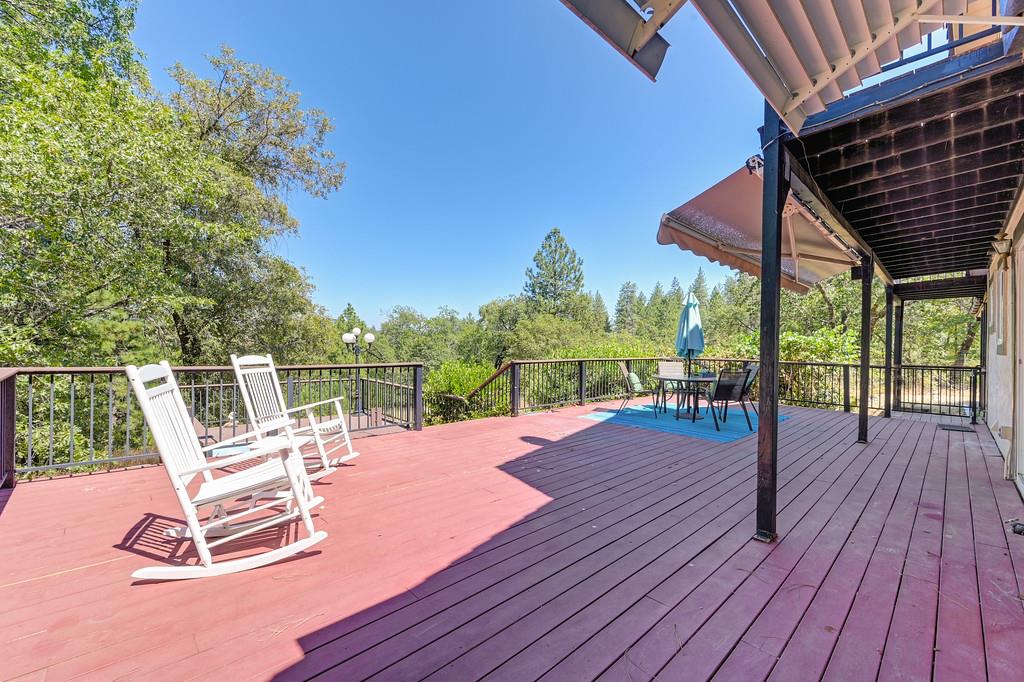 Applegate, California, 95703, United States, 3 Bedrooms Bedrooms, ,3 BathroomsBathrooms,Residential,For Sale,1912050