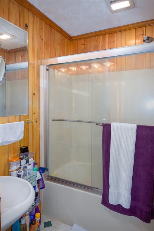 Libby, Montana, 59923, United States, 3 Bedrooms Bedrooms, ,2 BathroomsBathrooms,Residential,For Sale,1860781