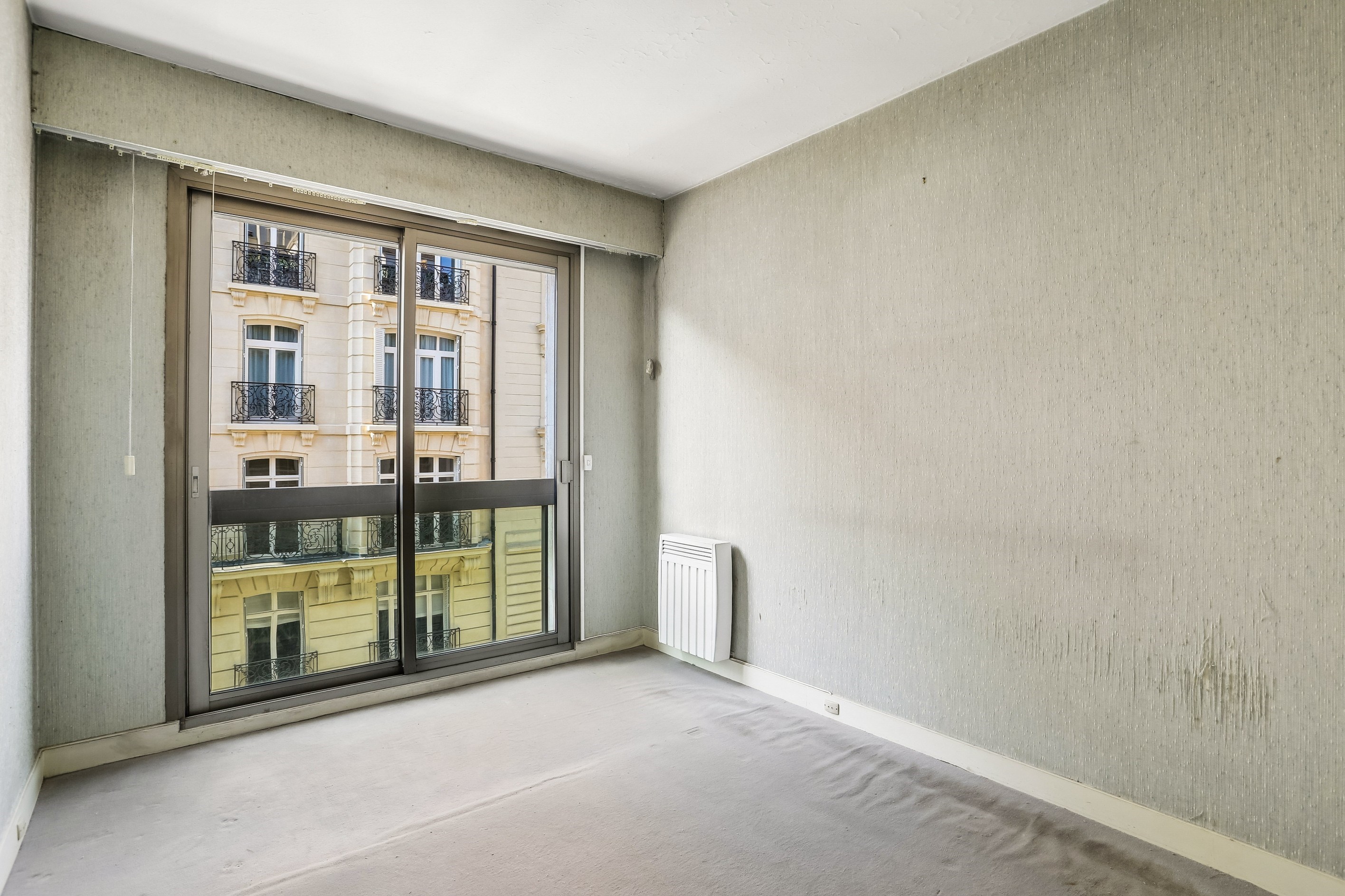  Family apartment with balcony to renovate - Saussure / Tocqueville - 物件實景