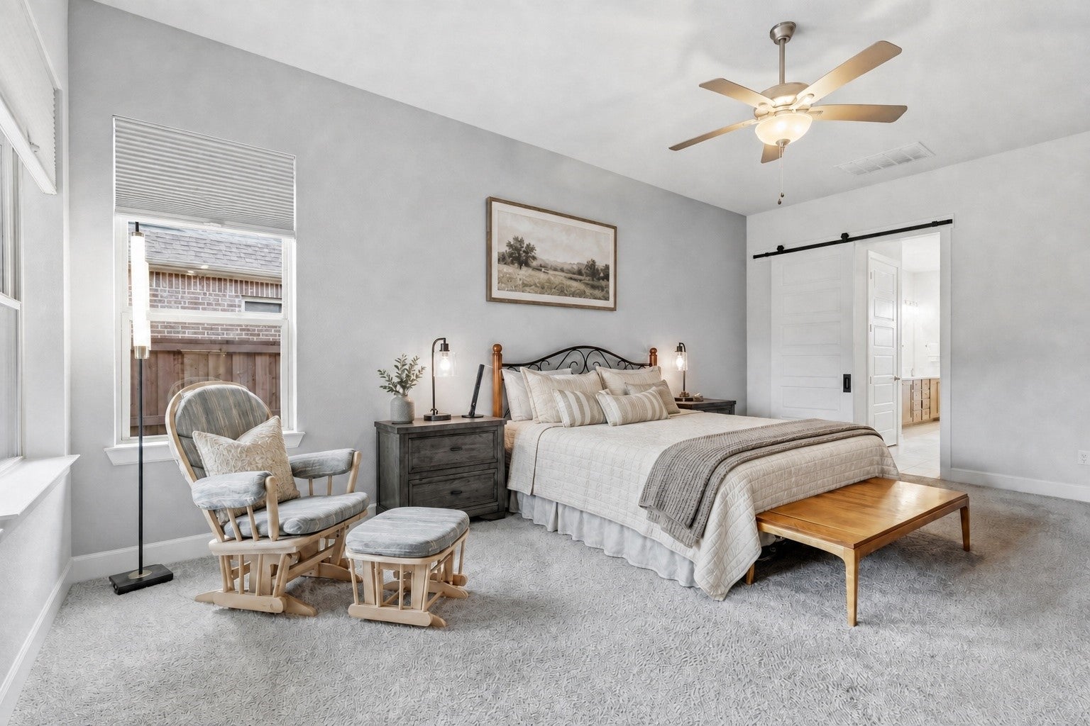Arlington, Texas, 76005, United States, 2 Bedrooms Bedrooms, ,2 BathroomsBathrooms,Residential,For Sale,2037272