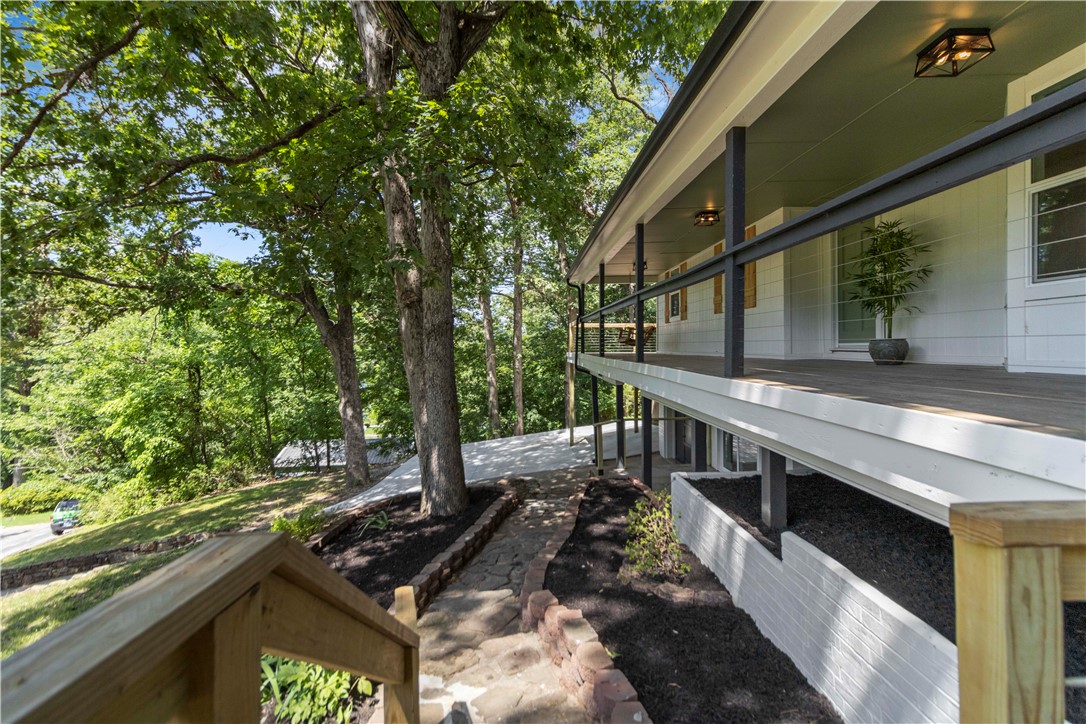 Springdale, Arkansas, 72764, United States, 3 Bedrooms Bedrooms, ,3 BathroomsBathrooms,Residential,For Sale,1877272