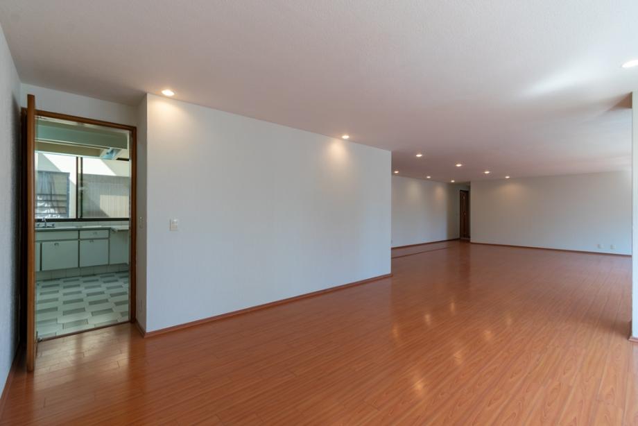 Miguel Hidalgo, Ciudad de México, 11000, Mexico, 2 Bedrooms Bedrooms, ,2 BathroomsBathrooms,Residential,For Sale,1684372