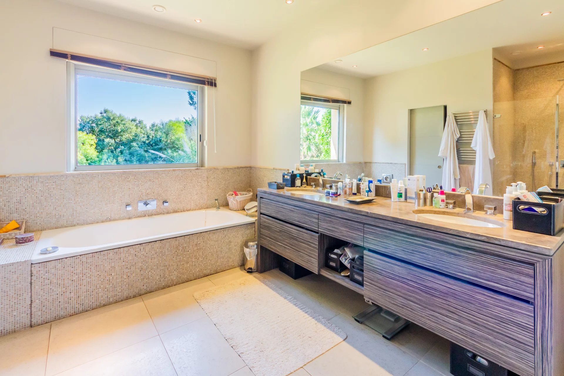 Ramatuelle, Provence-Alpes-Côte d’Azur, 83350, FR, 3 Bedrooms Bedrooms, ,Residential,For Sale,1966676