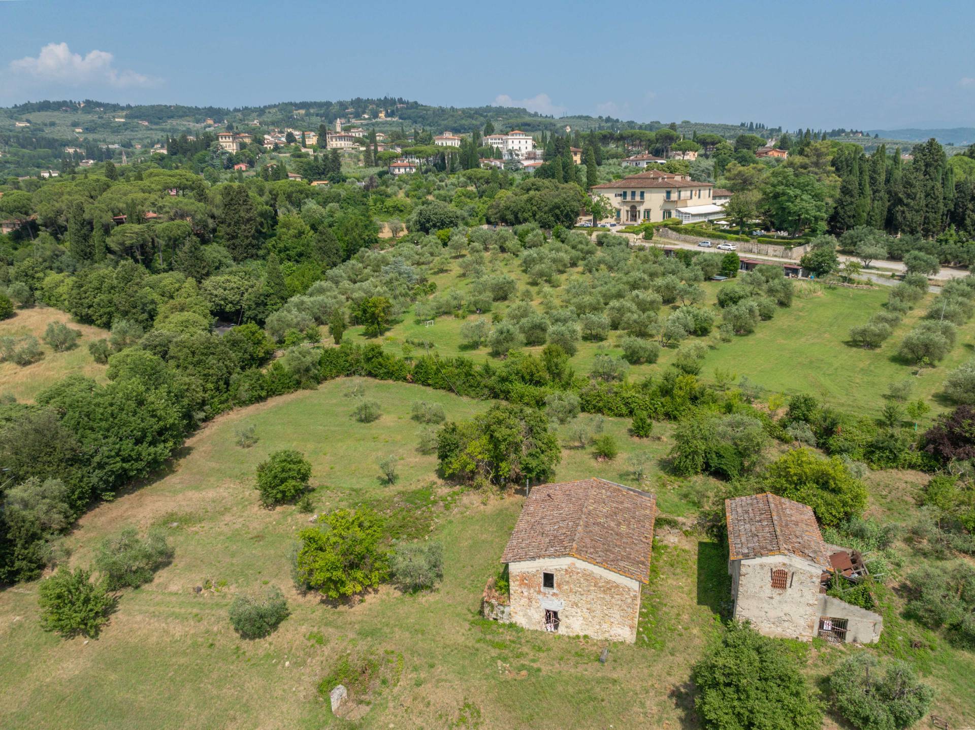 Firenze, Firenze, 50100, IT, 5 Bedrooms Bedrooms, ,6 BathroomsBathrooms,Residential,For Sale,1901025