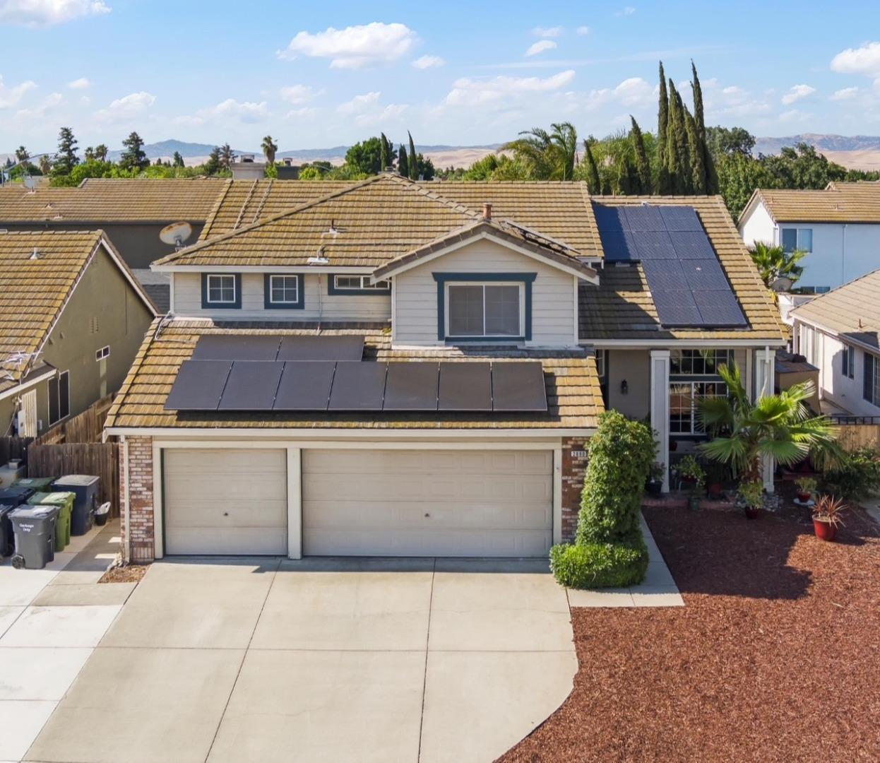 Tracy, California, 95377, United States, 4 Bedrooms Bedrooms, ,3 BathroomsBathrooms,Residential,For Sale,1837940