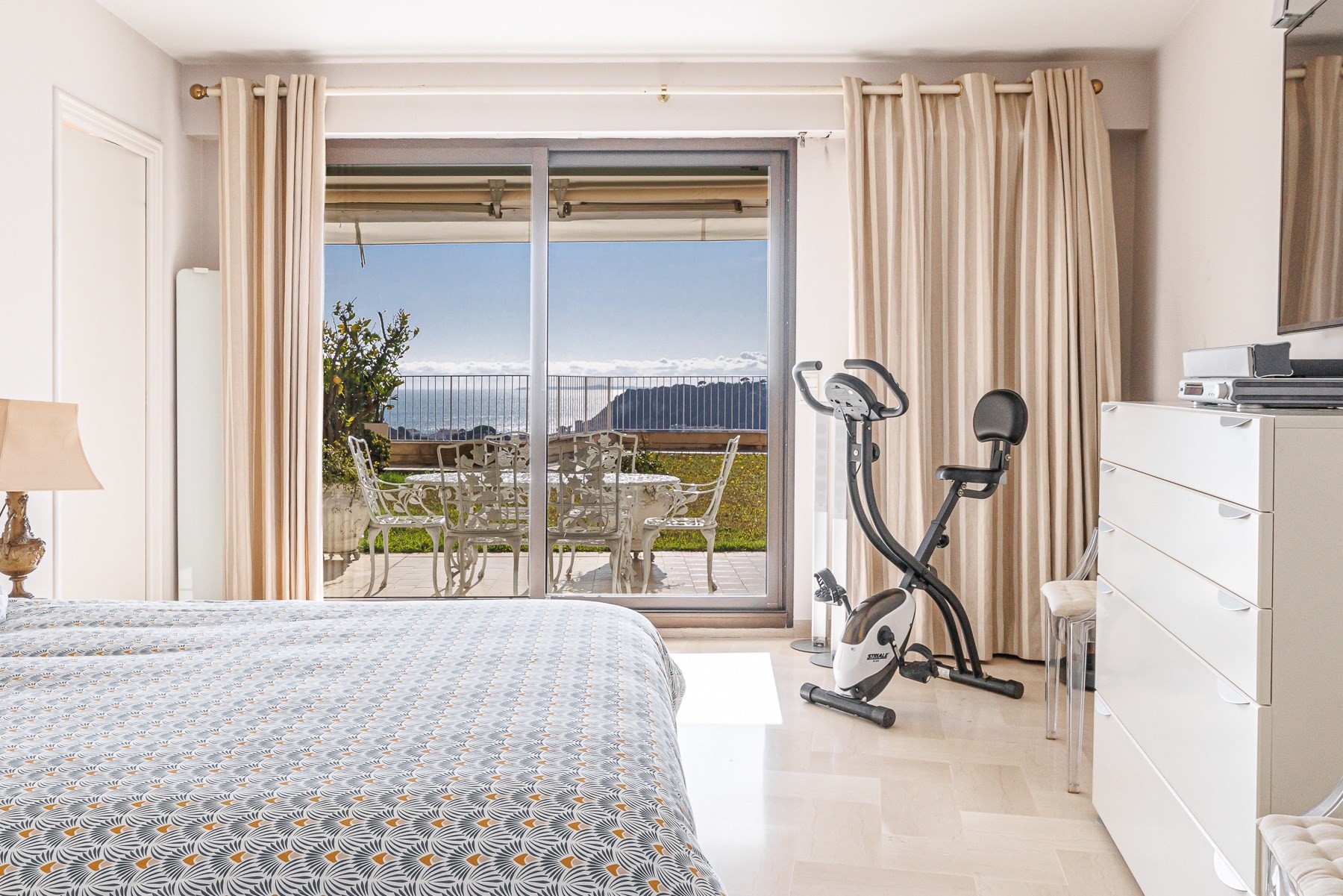  3-room apartment in Nice Mont Alban Mont Boron with garden, terrace and sea view - 物件實景