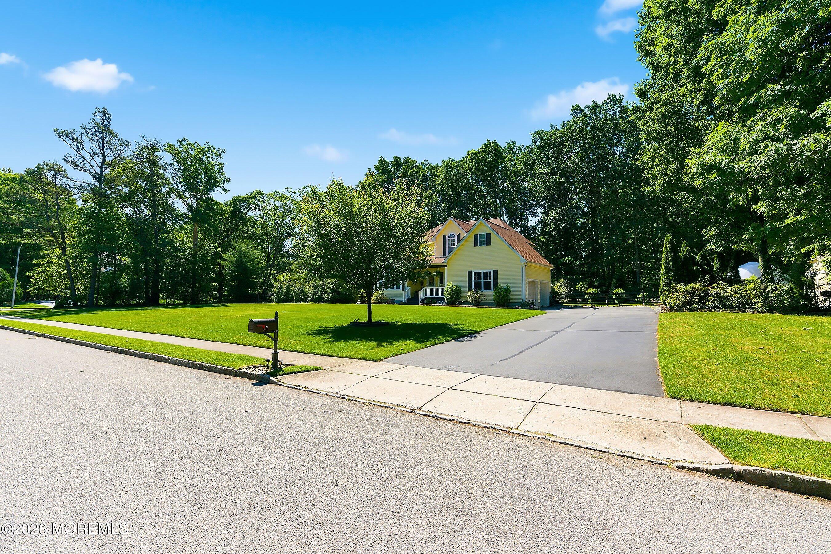 New Egypt, New Jersey, 08533, United States, 4 Bedrooms Bedrooms, ,3 BathroomsBathrooms,Residential,For Sale,2048473
