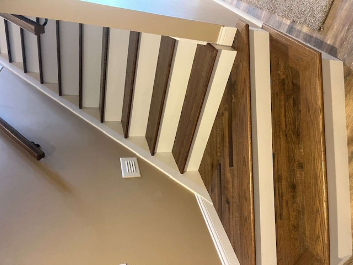 Barboursville, West Virginia, 25504, United States, 6 Bedrooms Bedrooms, ,6 BathroomsBathrooms,Residential,For Sale,1975244