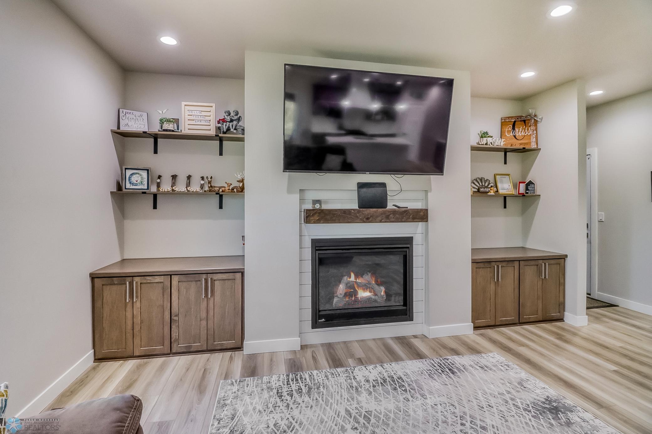 Hawley, Minnesota, 56549, United States, 5 Bedrooms Bedrooms, ,3 BathroomsBathrooms,Residential,For Sale,1984462