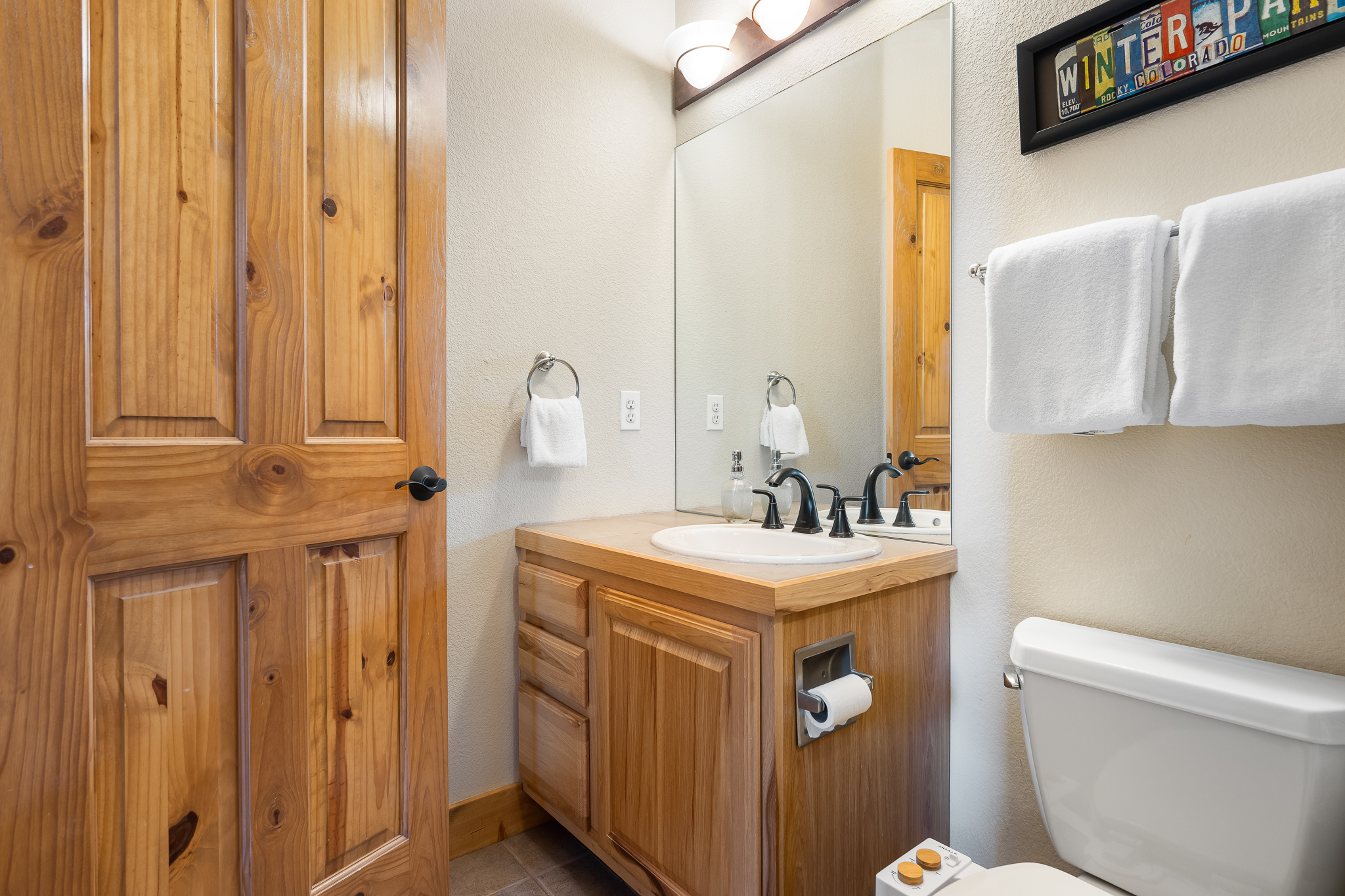  Thoughtfully Designed For Comfortable Mountain Living - 物件實景
