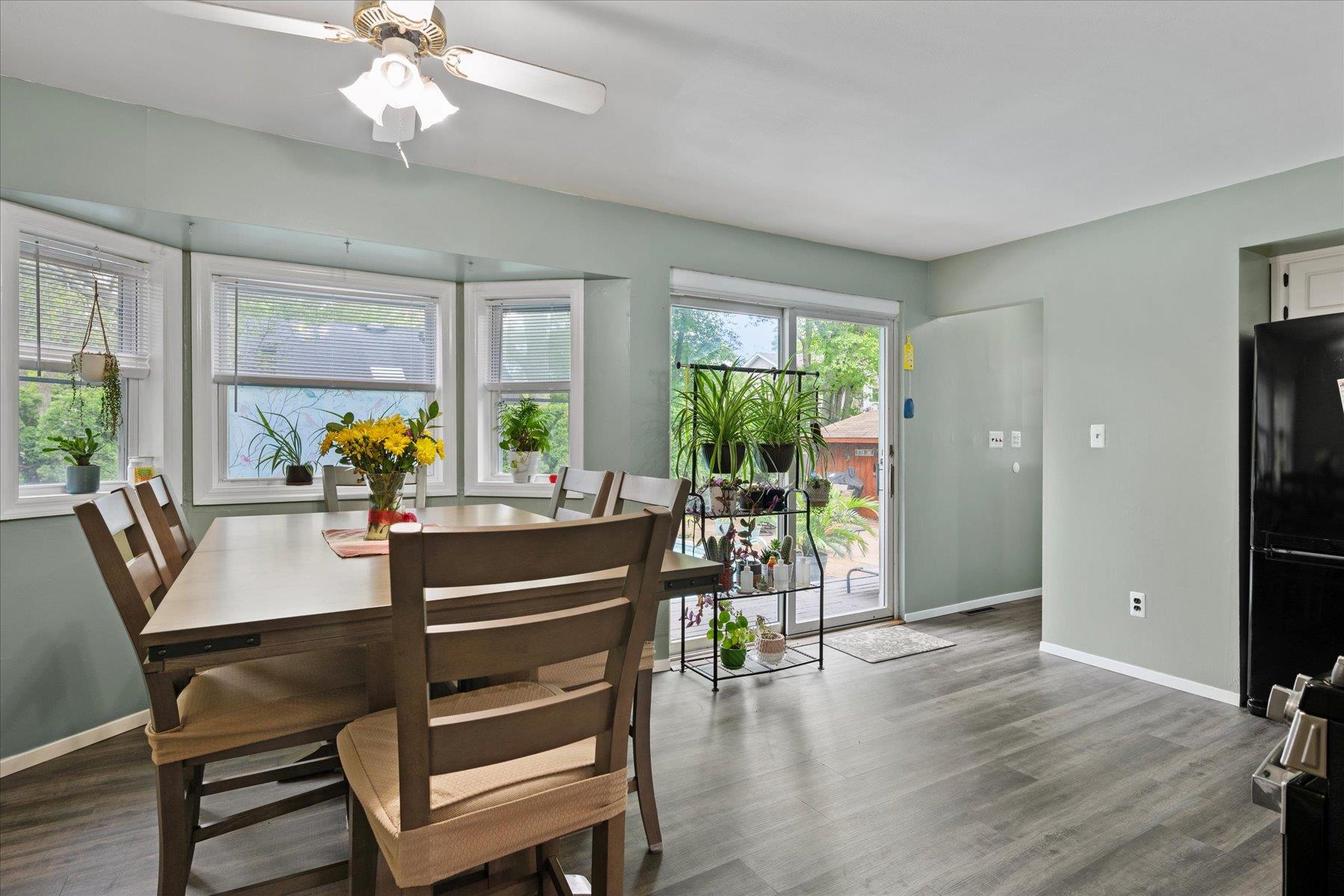 East Moriches, New York, 11940, United States, 3 Bedrooms Bedrooms, ,1 BathroomBathrooms,Residential,For Sale,1837952
