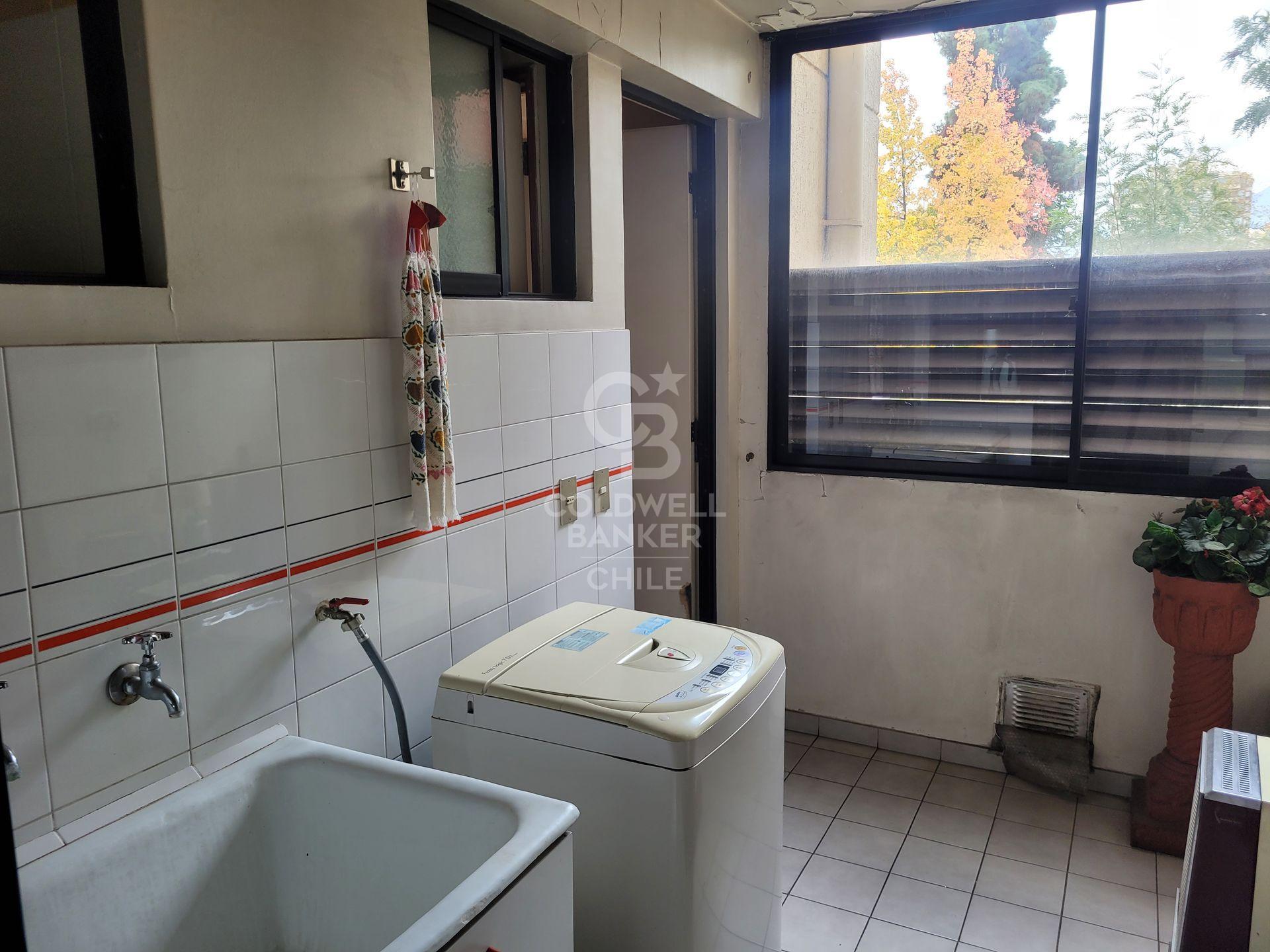Las Condes, Chile, 3 Bedrooms Bedrooms, ,2 BathroomsBathrooms,Residential,For Sale,1787275