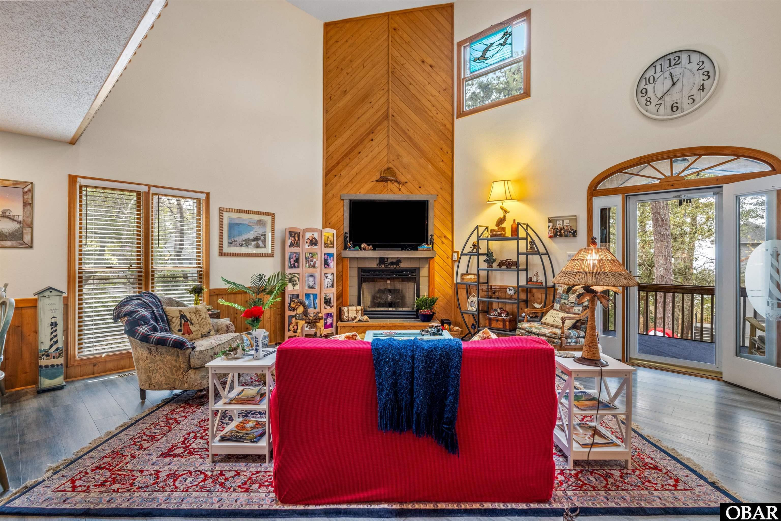 Kill Devil Hills, North Carolina, 27948, United States, 4 Bedrooms Bedrooms, ,3 BathroomsBathrooms,Residential,For Sale,1827353