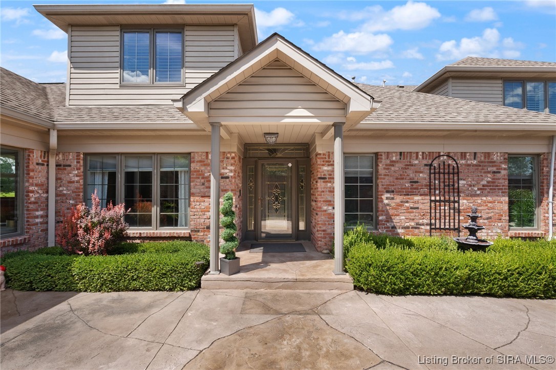 Sellersburg, Indiana, 47172, United States, 4 Bedrooms Bedrooms, ,4 BathroomsBathrooms,Residential,For Sale,1932850