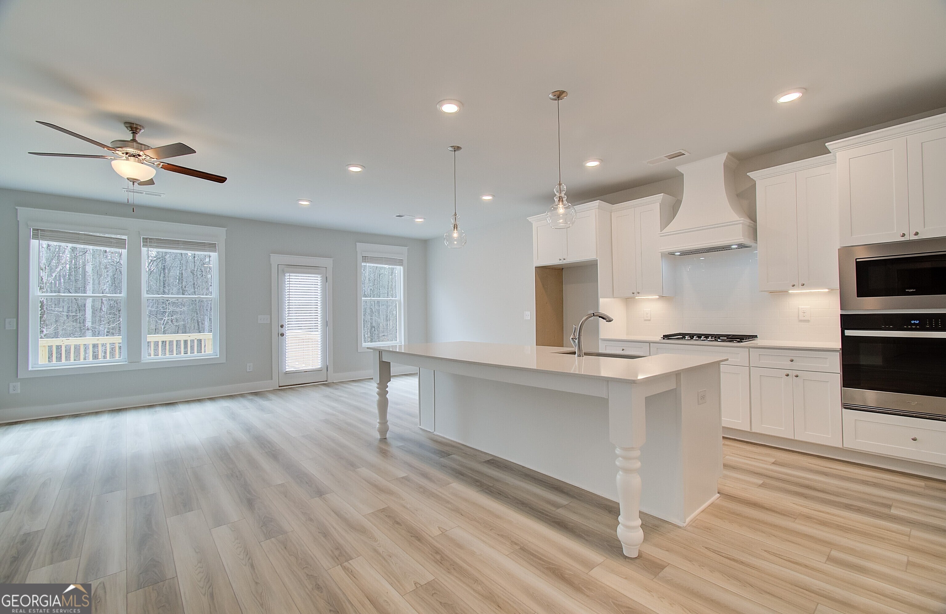 Senoia, Georgia, 30276, United States, 4 Bedrooms Bedrooms, ,4 BathroomsBathrooms,Residential,For Sale,2008995