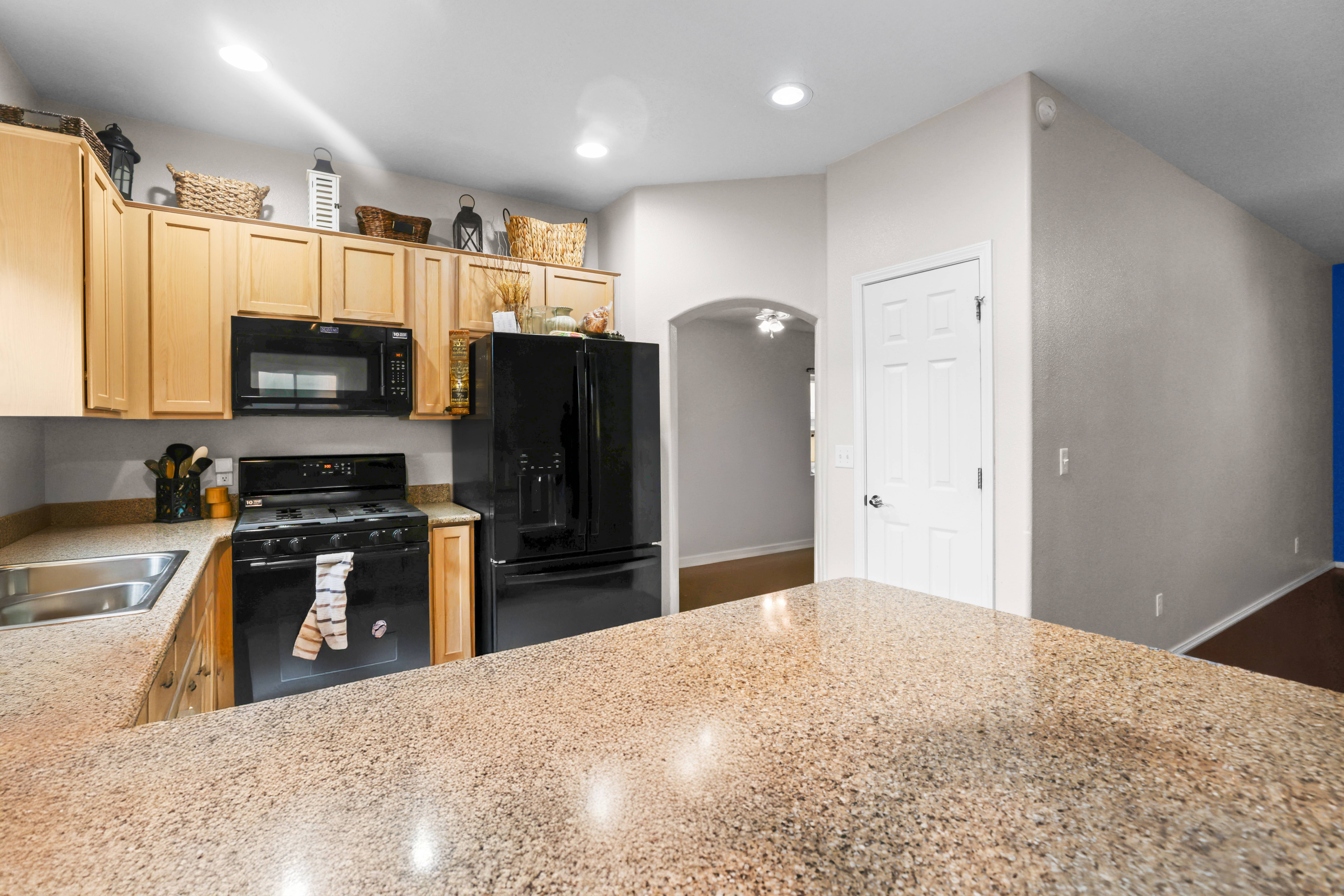 Santa Fe, New Mexico, 87508, United States, 5 Bedrooms Bedrooms, ,3 BathroomsBathrooms,Residential,For Sale,1977454