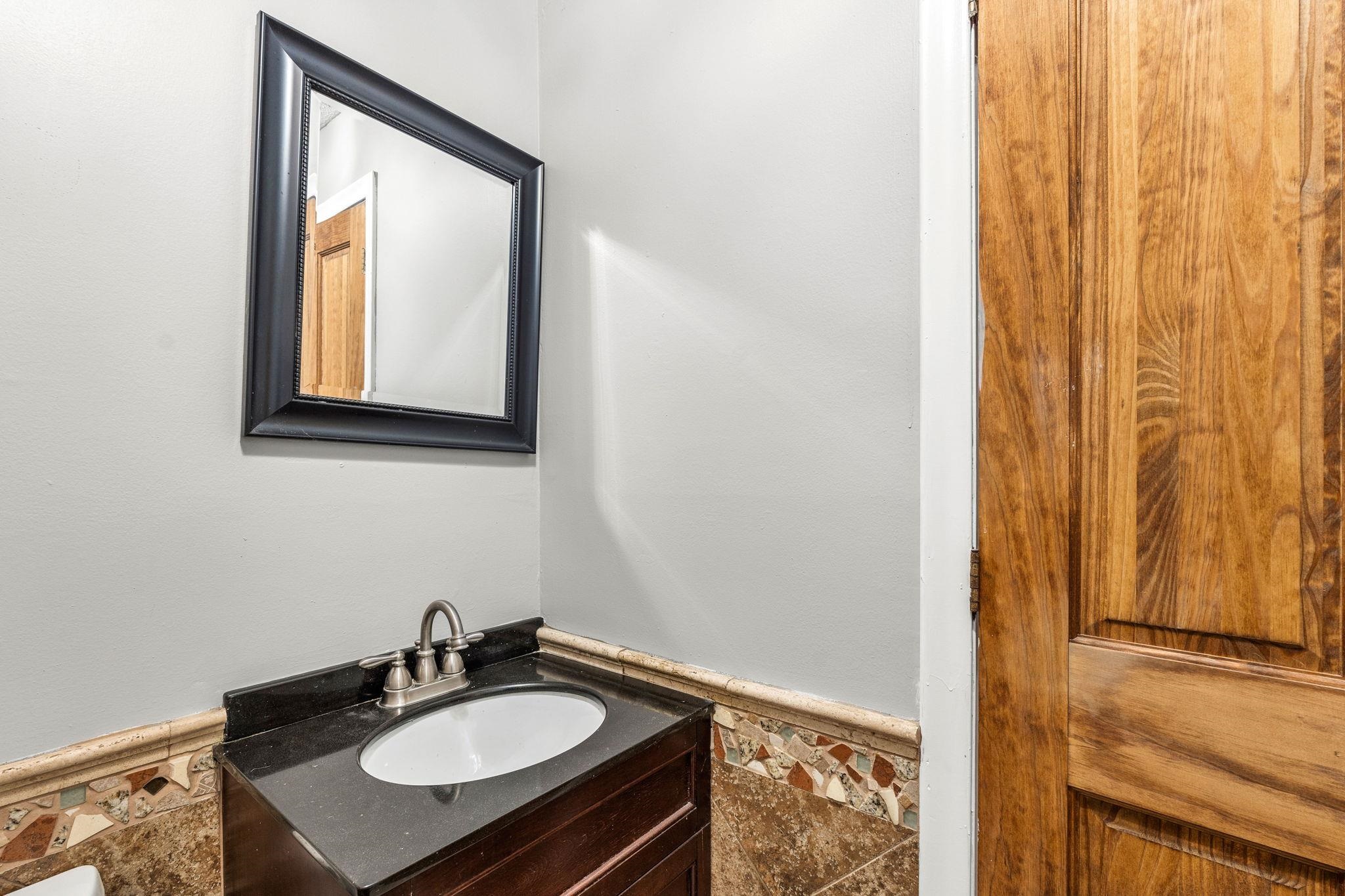 Bedford, New Hampshire, 03110, United States, 5 Bedrooms Bedrooms, ,5 BathroomsBathrooms,Residential,For Sale,1838857