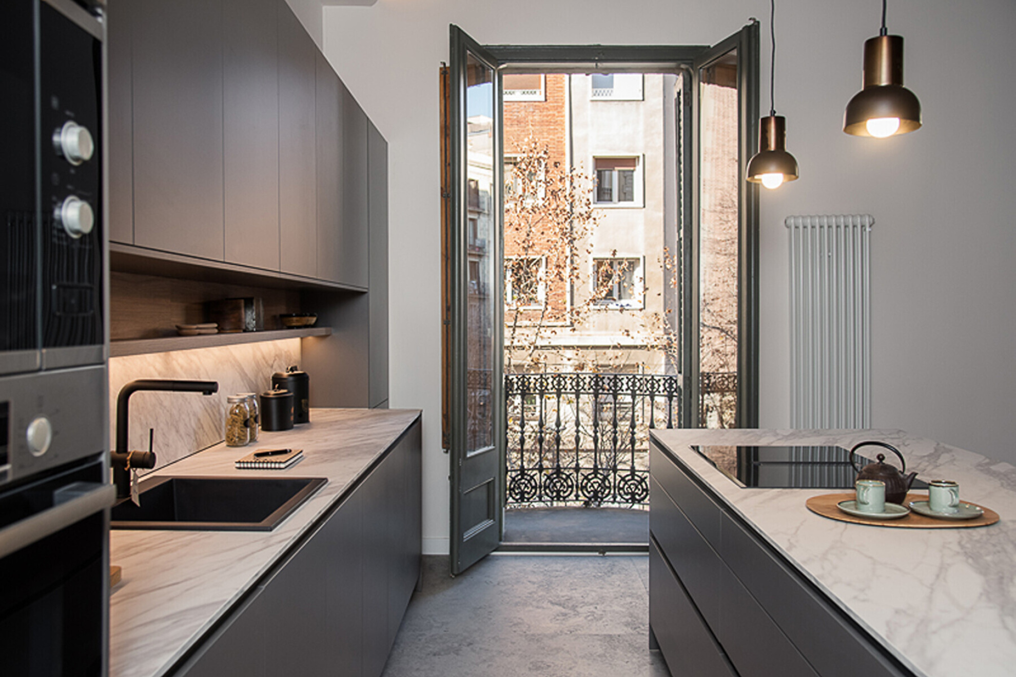  Beautiful apartment in Eixample, Barcelona: Modernized Elegance - 物件實景