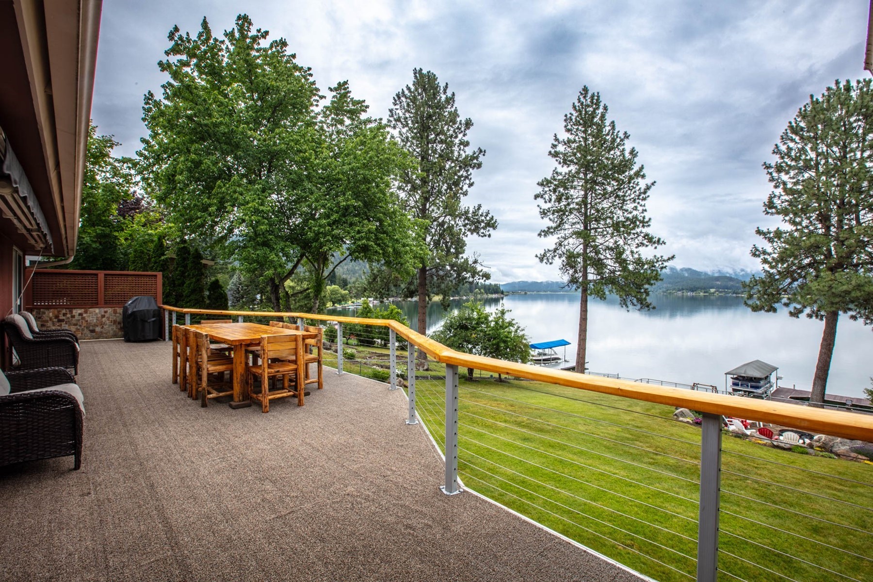  Cabin on Pend Oreille River - 物件實景
