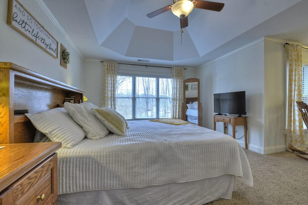 Talking Rock, Georgia, 30175, United States, 4 Bedrooms Bedrooms, ,4 BathroomsBathrooms,Residential,For Sale,1692764