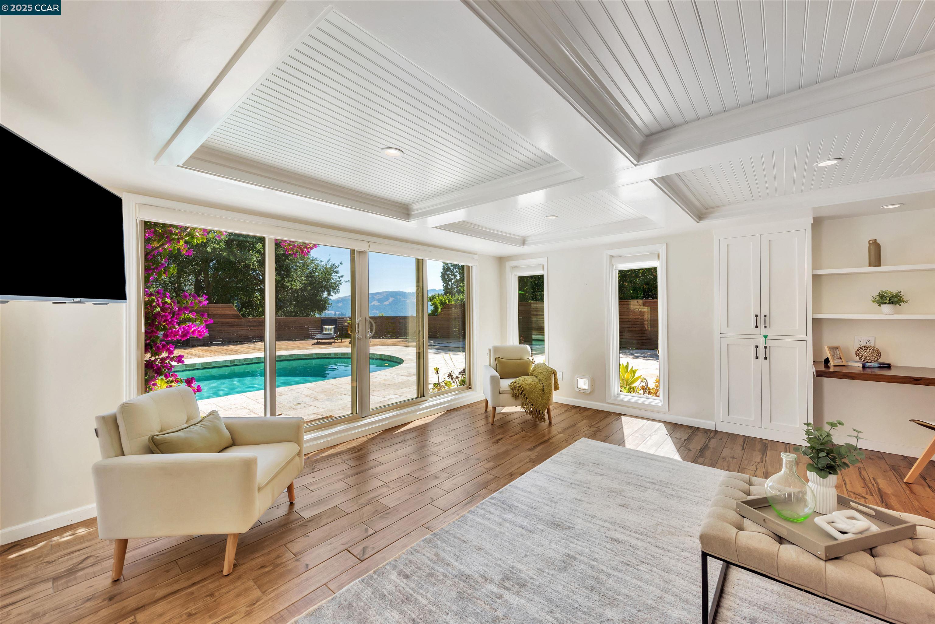 Orinda, California, 94563, United States, 4 Bedrooms Bedrooms, ,3 BathroomsBathrooms,Residential,For Sale,1885417