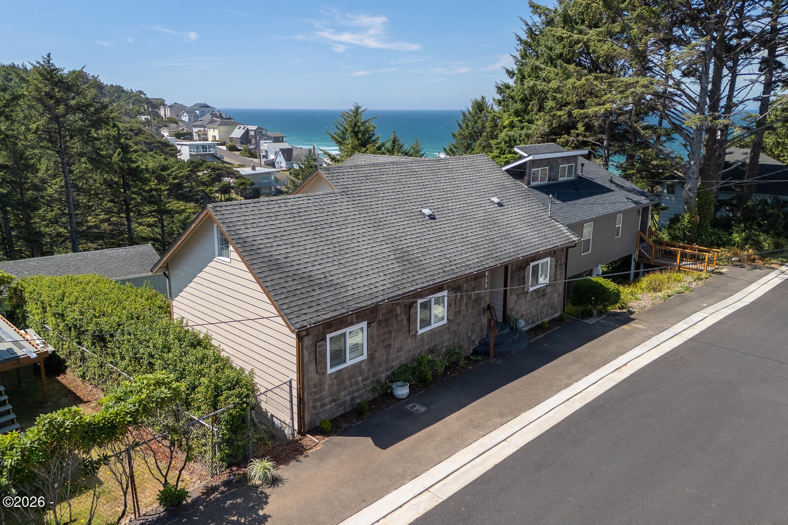 10th St, Lincoln City, OR 97367 #1