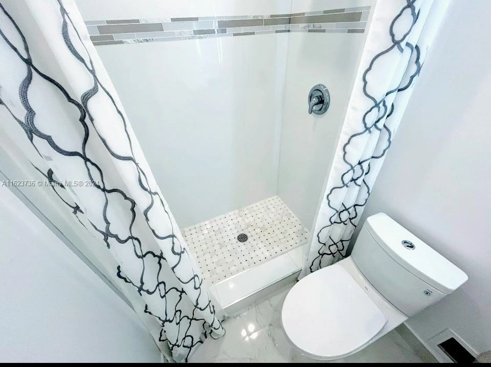 2030 S Ocean Dr Unit 2220, Hallandale Beach, Florida, 33009, United States, 2 Bedrooms Bedrooms, ,2 BathroomsBathrooms,Residential,For Sale,2030 S Ocean Dr Unit 2220,1573170