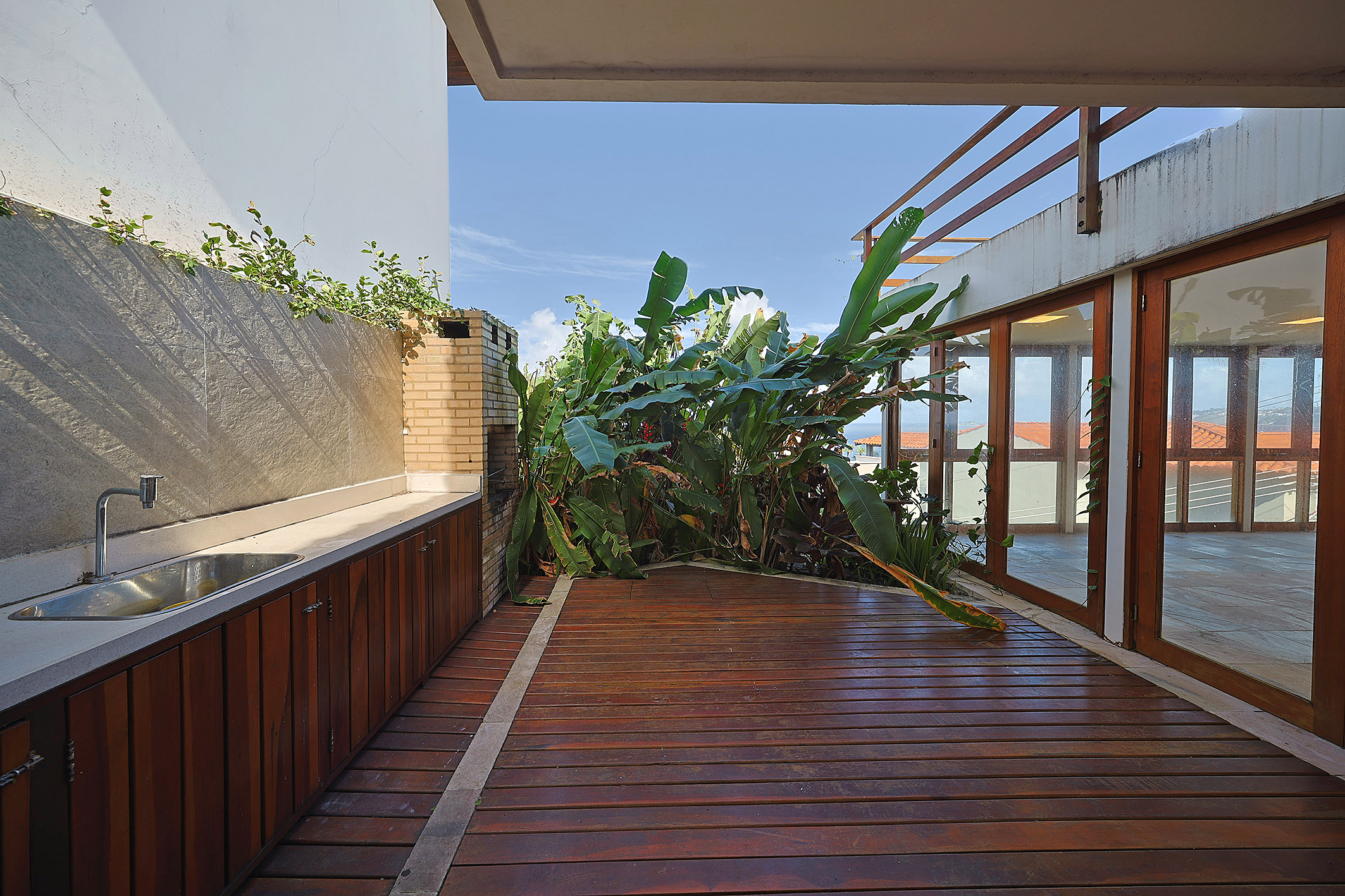  Exclusive Gated Community, Ocean Views, and a Prime Location - 物件實景