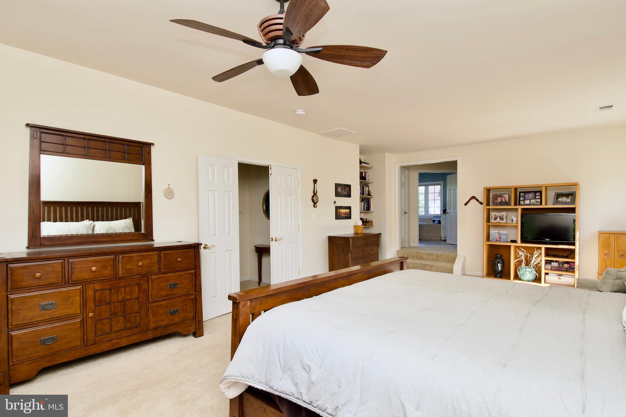 Aldie, Virginia, 20105, United States, 4 Bedrooms Bedrooms, ,5 BathroomsBathrooms,Residential,For Sale,1943897