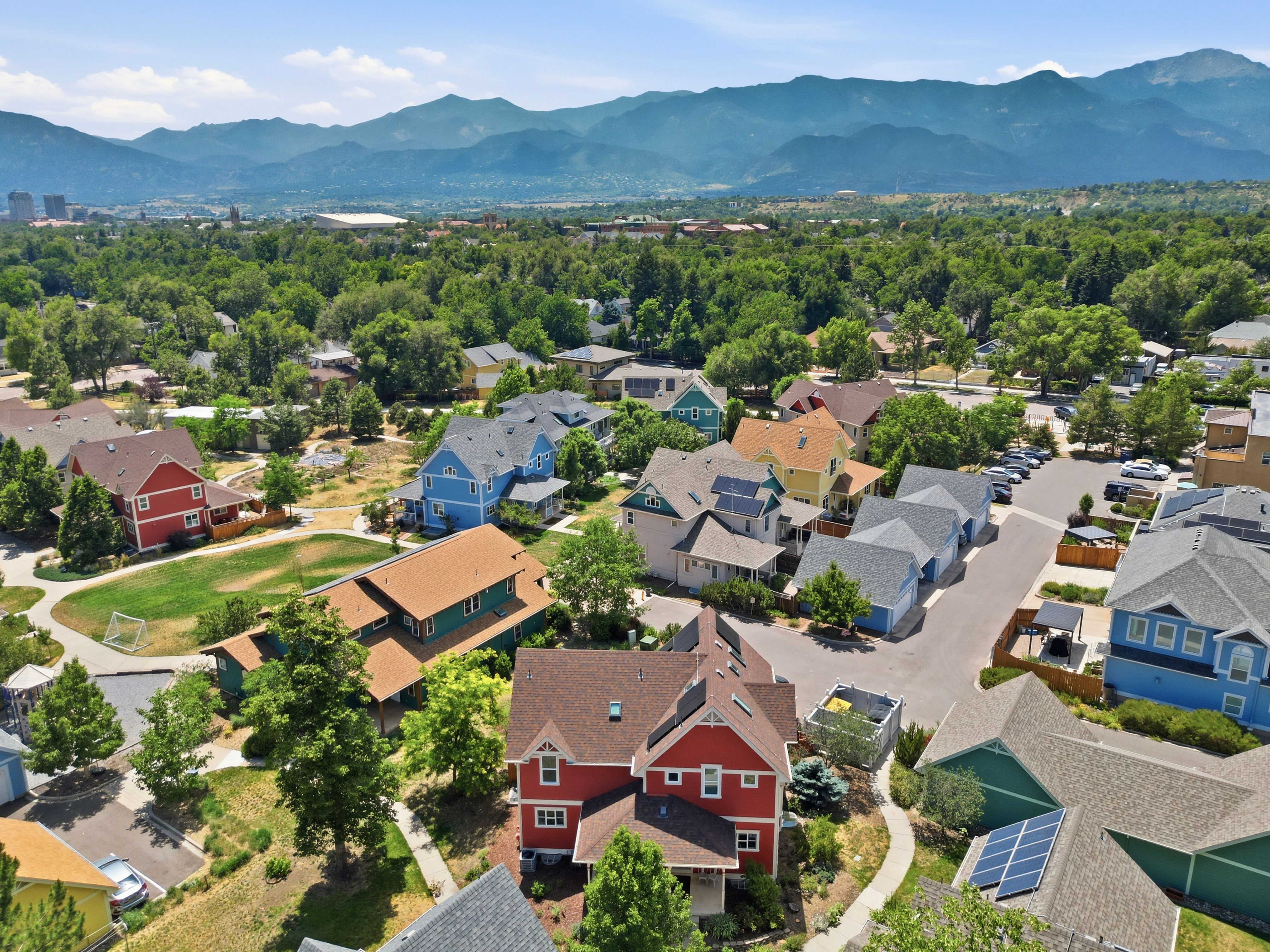  Community-Centered Living in Patty Jewett - 物件實景