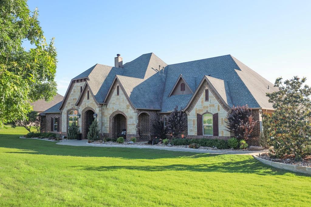 Wills Point, Texas, 75169, United States, 4 Bedrooms Bedrooms, ,4 BathroomsBathrooms,Residential,For Sale,1834995