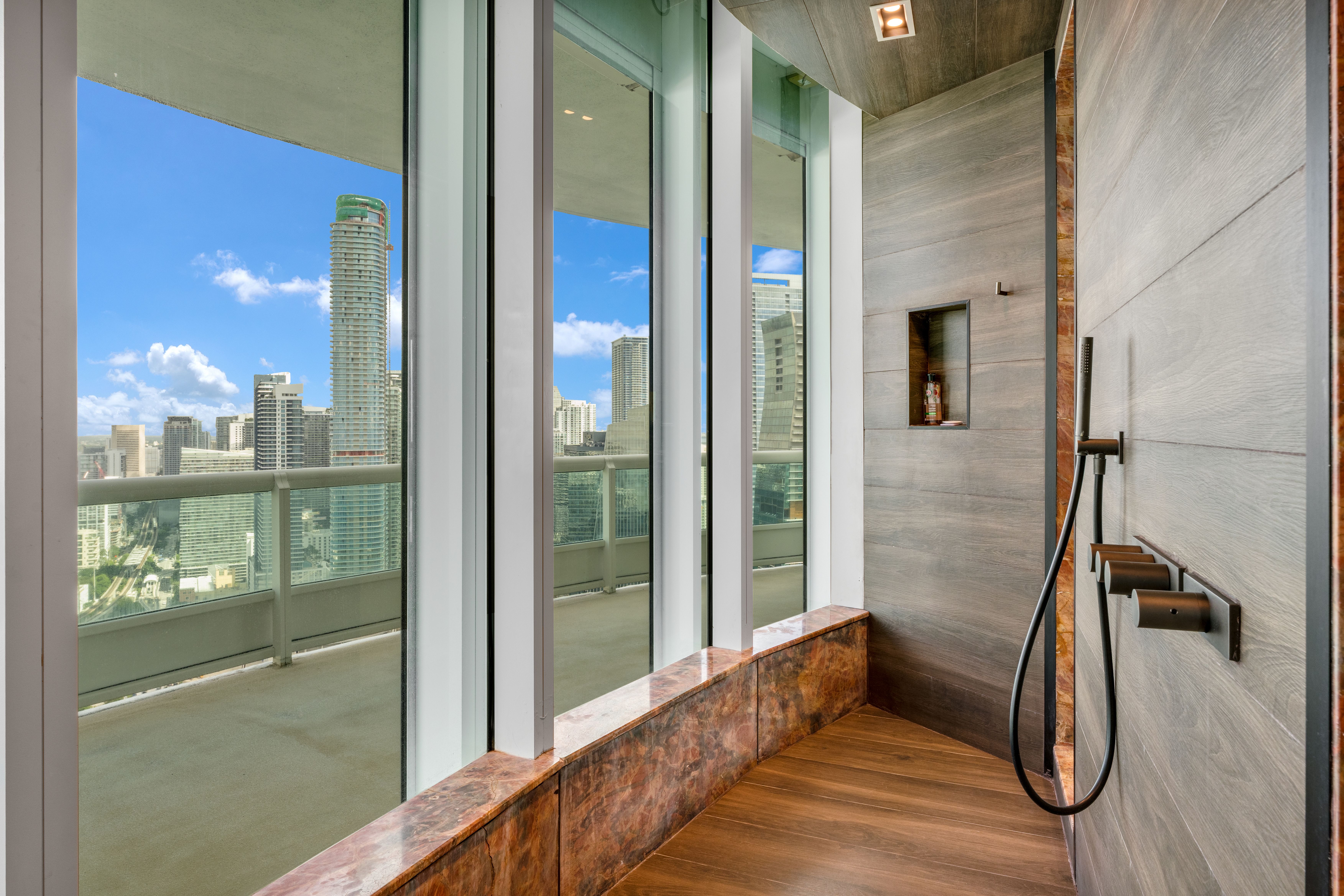  1643 Brickell Ave, Miami, FL, 33129 - 物件實景