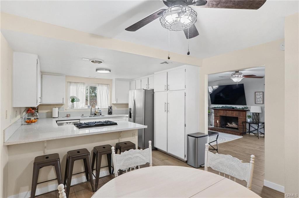 Redlands, California, 92374, United States, 3 Bedrooms Bedrooms, ,2 BathroomsBathrooms,Residential,For Sale,1994273