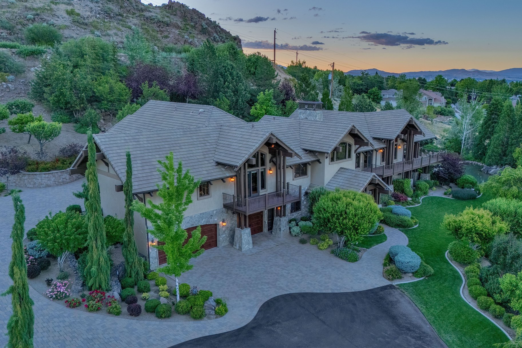  Windy Hill Luxury Estate  5 Acres of Privacy and Prestige - 物件實景