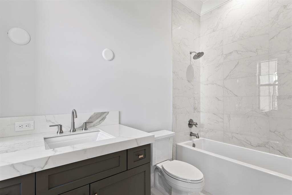 5032 W Longfellow Avenue, Tampa, Florida, 33629, United States, 5 Bedrooms Bedrooms, ,8 BathroomsBathrooms,Residential,For Sale,5032 W Longfellow Avenue,1414104