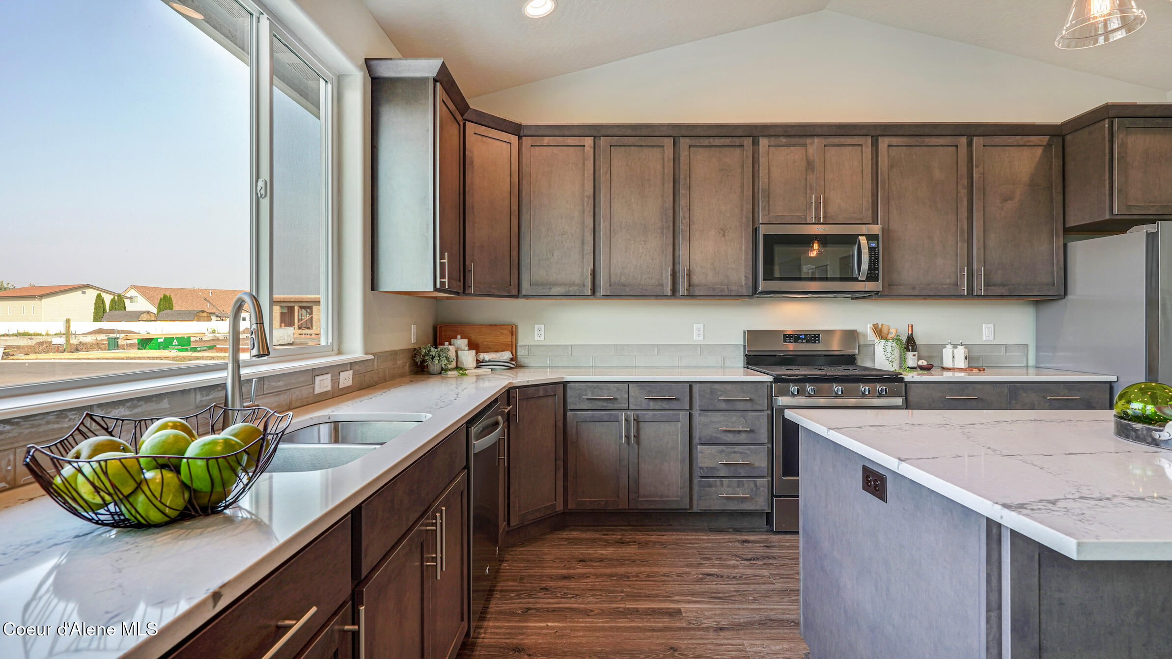 Rathdrum, Idaho, 83858, United States, 3 Bedrooms Bedrooms, ,Residential,For Sale,1998961