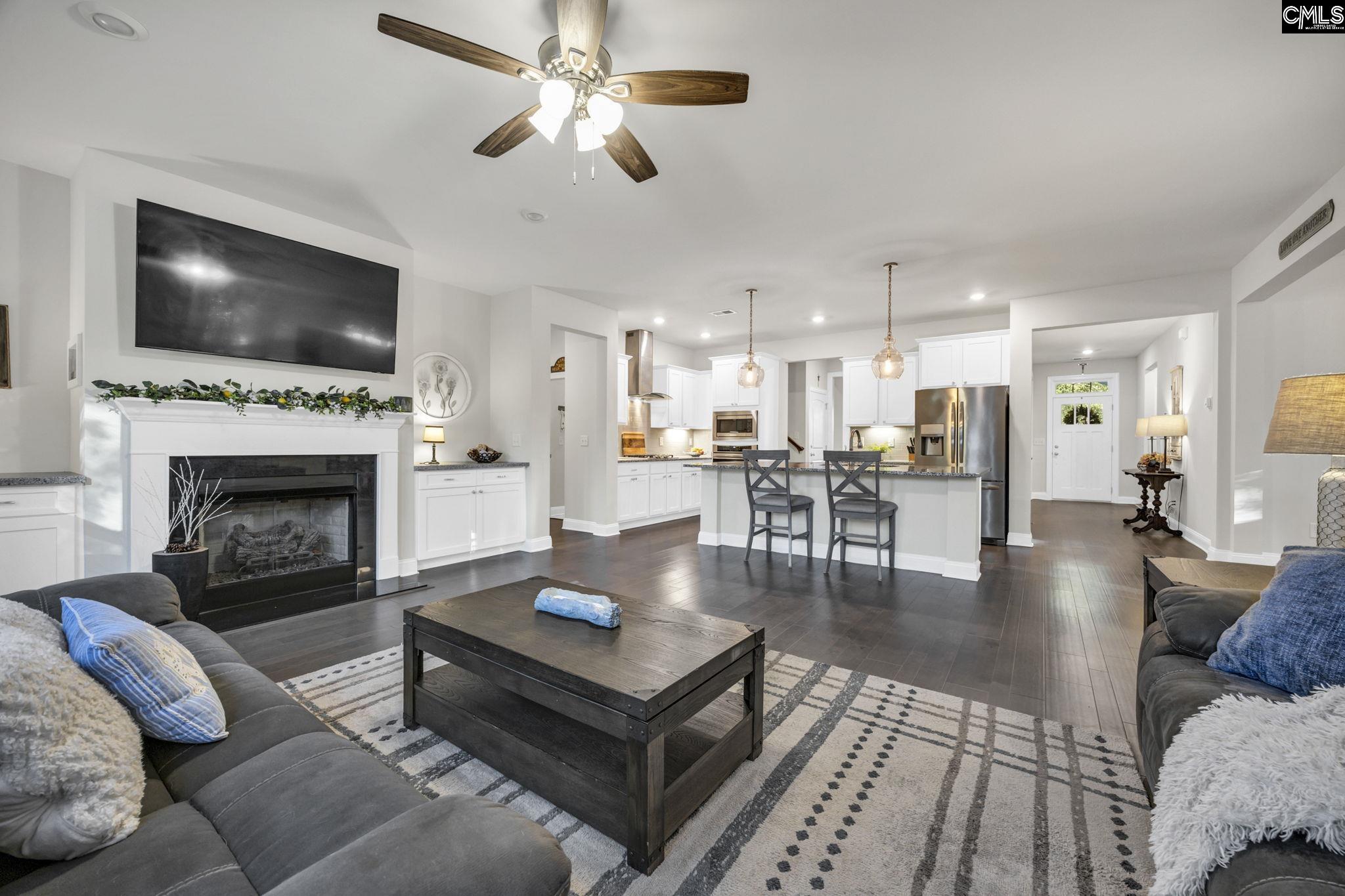 Chapin, South Carolina, 29036, United States, 4 Bedrooms Bedrooms, ,3 BathroomsBathrooms,Residential,For Sale,1986709