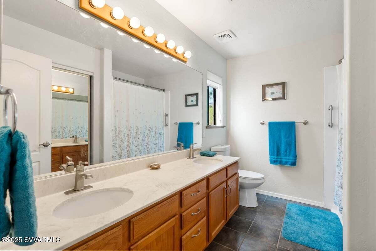 Cottonwood, Arizona, 86326, United States, 3 Bedrooms Bedrooms, ,2 BathroomsBathrooms,Residential,For Sale,1867087